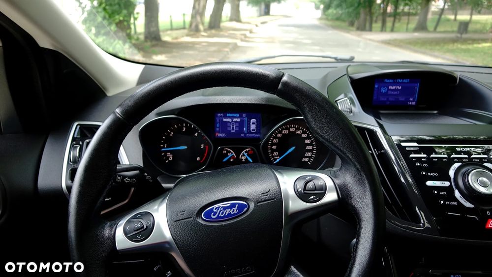 Ford Kuga 2.0 TDCi 4x4 Titanium - 17