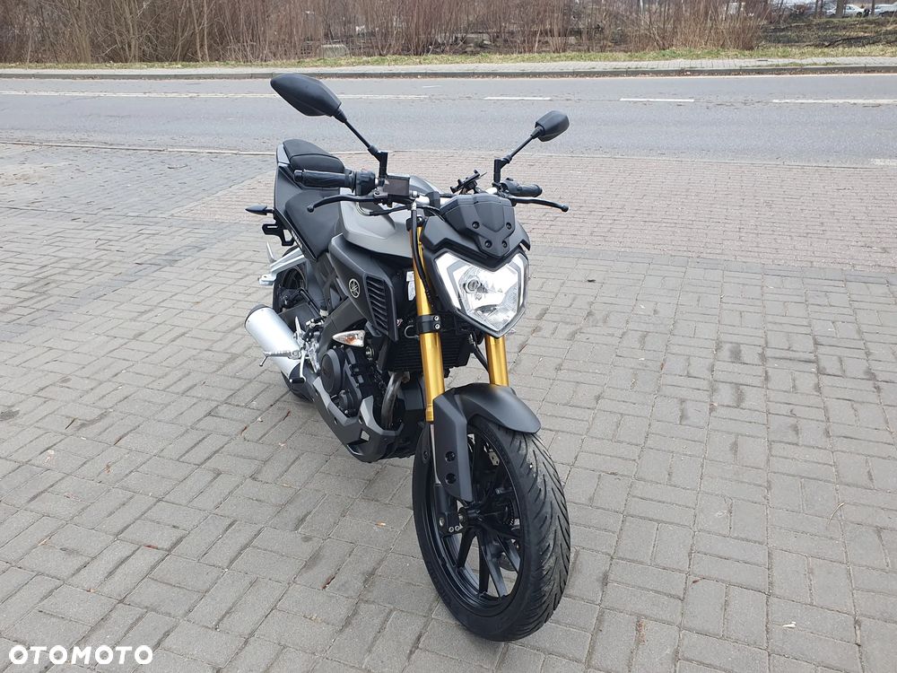 Yamaha MT - 3