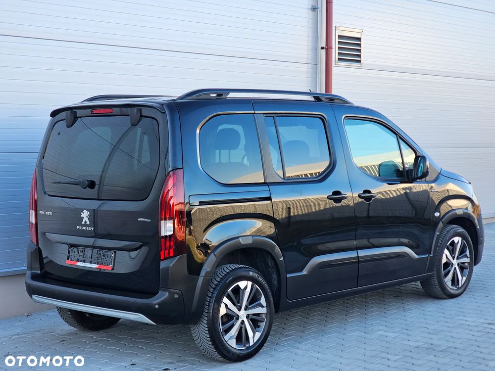 Peugeot Rifter - 15