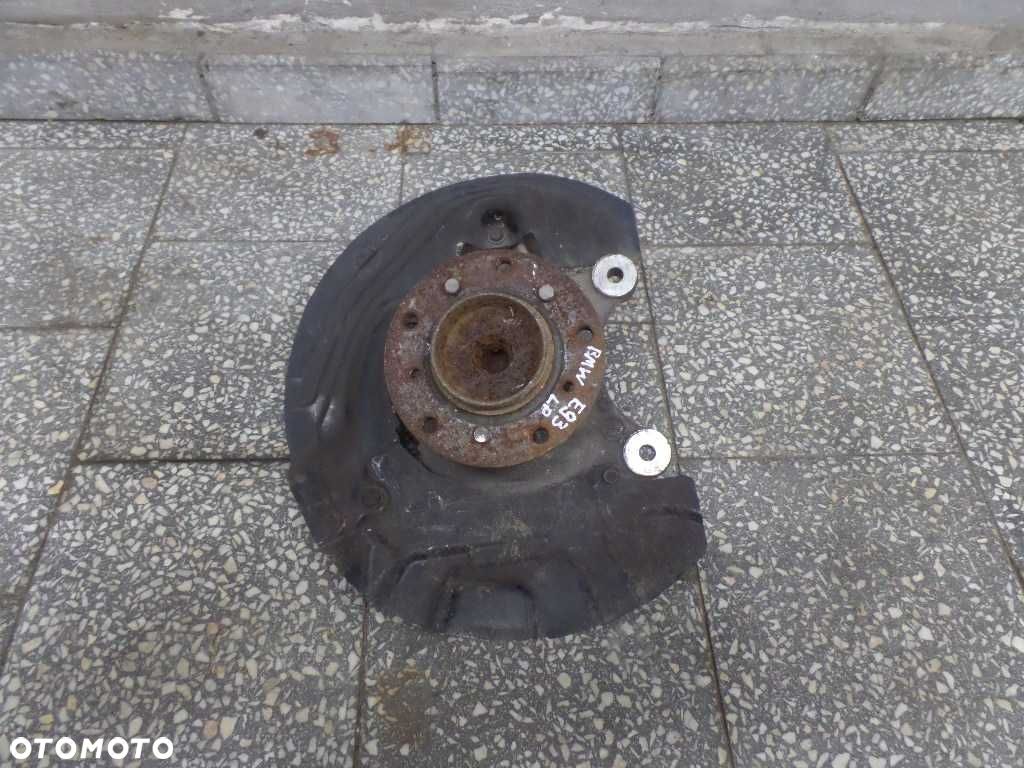 BMW 3 E90 E92 M3 4.0 V8 PIASTA ZWROTNICA PRZOD LEWA 2283435 31212283435 - 1