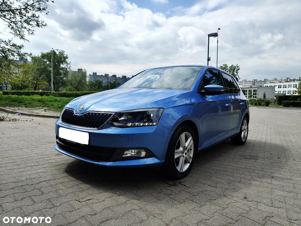 Skoda Fabia 1.2 TSI Cool Edition Red & Grey - 4
