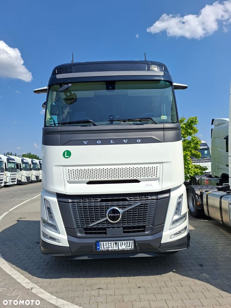 Volvo FH 500KM - 3