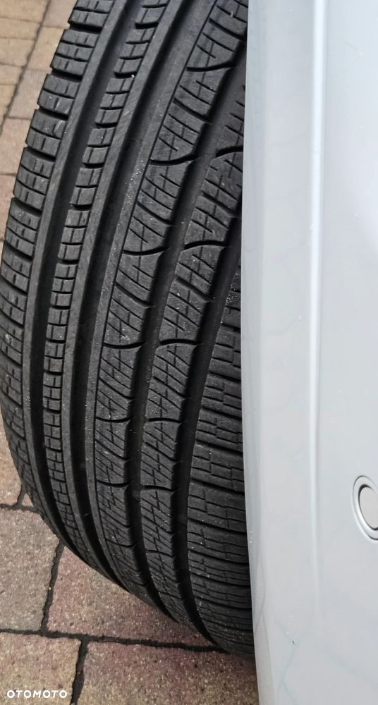 Jeep Grand Cherokee 5.7 V8 HEMI Overland Summit - 14