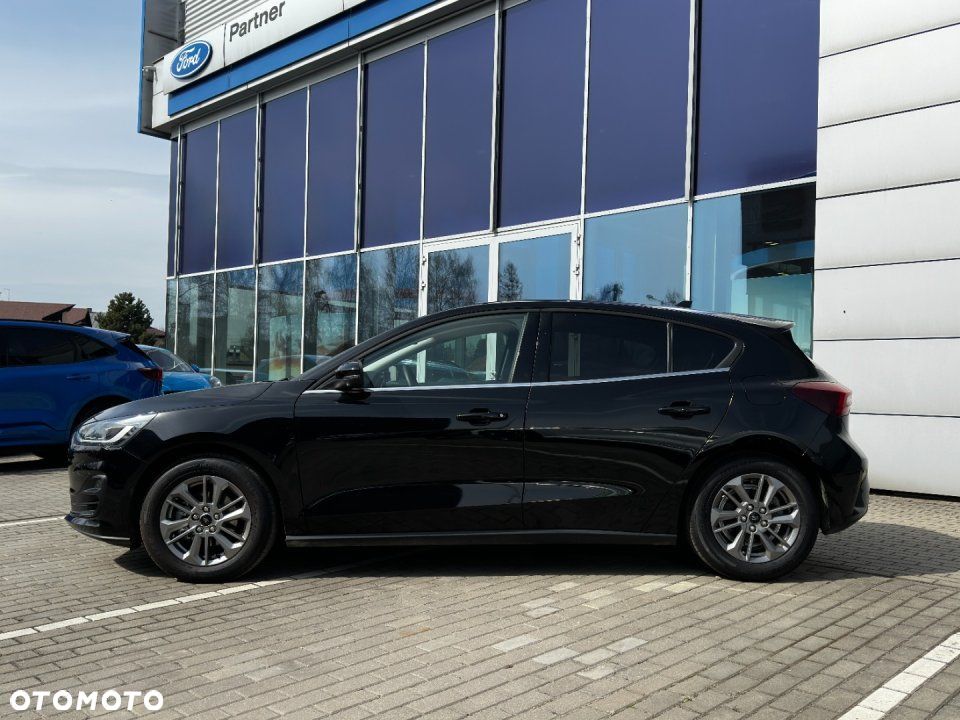 Ford Focus - 8
