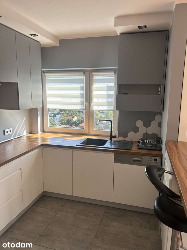 3 pokoje 77 m² | garaż + komórka | AC | balkon | Grochów