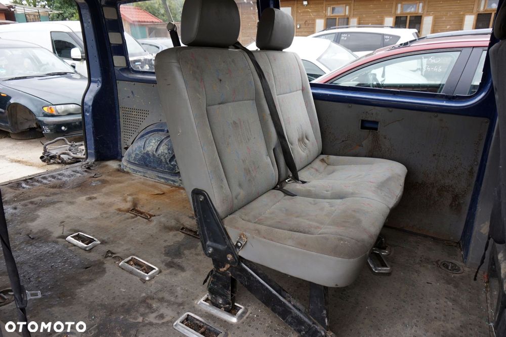 VOLKSWAGEN TRANSPORTER V T5 2007 LL5M 1.9 TDI BRS 102KM JQT NIEBIESKI na części - 11
