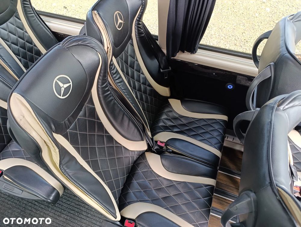 Mercedes-Benz Sprinter 519 - 22