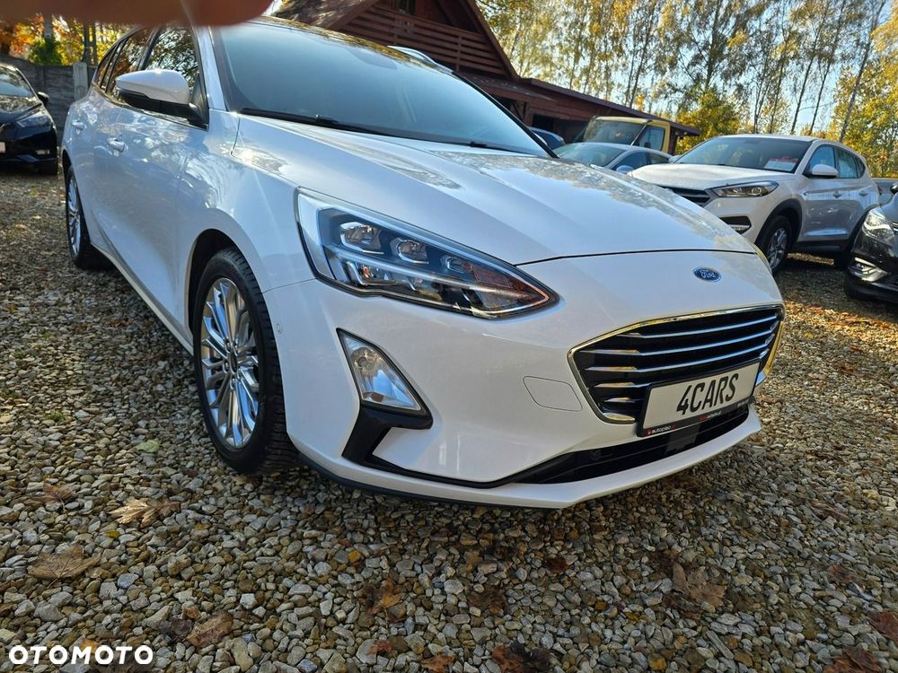 Ford Focus 1.0 EcoBoost STart-Stopp-System TITANIUM - 36