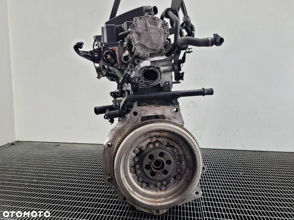 SILNIK SŁUPEK BMM 2.0 TDI 140 AUDI A3 8P 2005 - 9