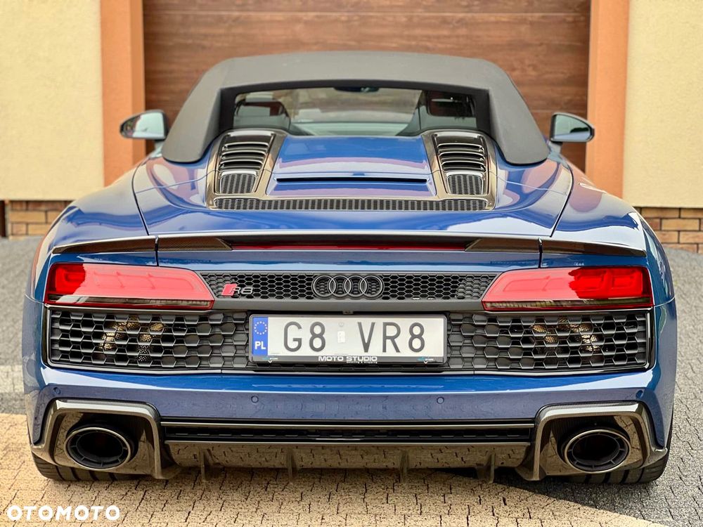 Audi R8 Spyder - 17