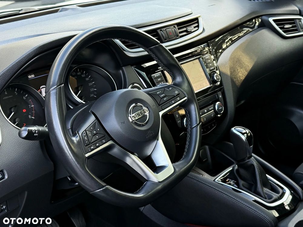 Nissan Qashqai 1.3 DIG-T Tekna DCT - 38
