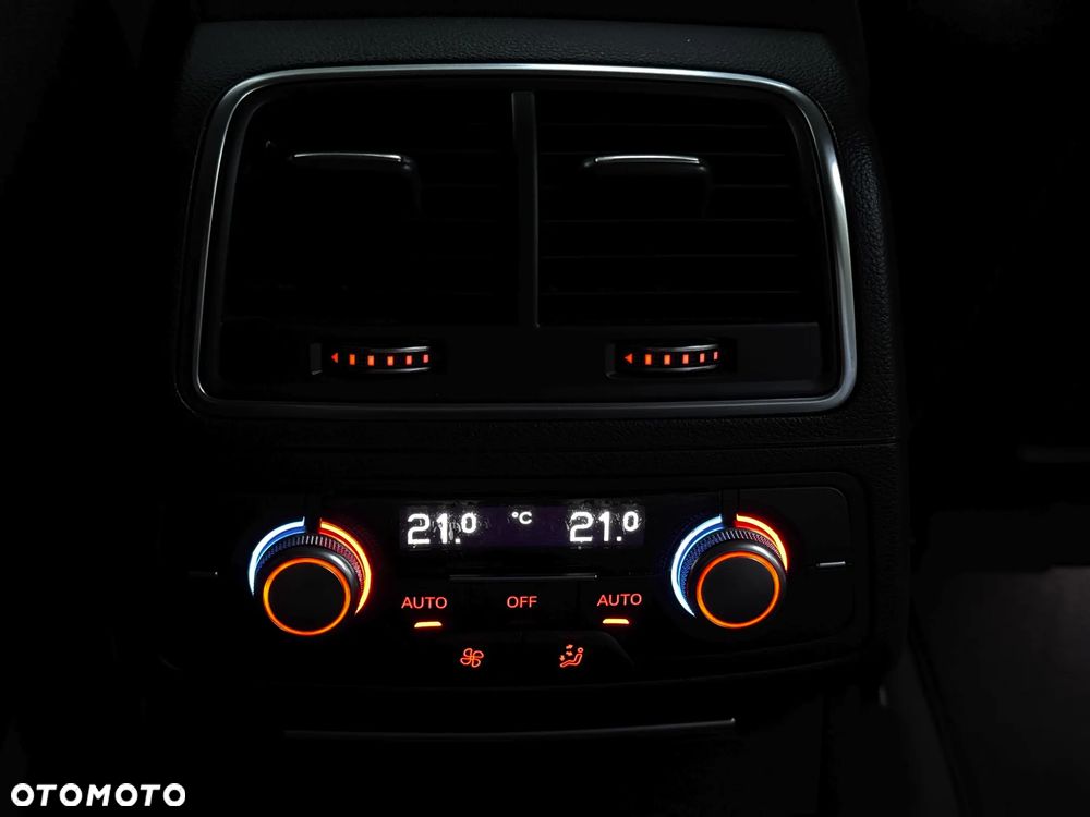 Audi A6 Avant 2.0 TDI Ultra DPF S tronic - 26