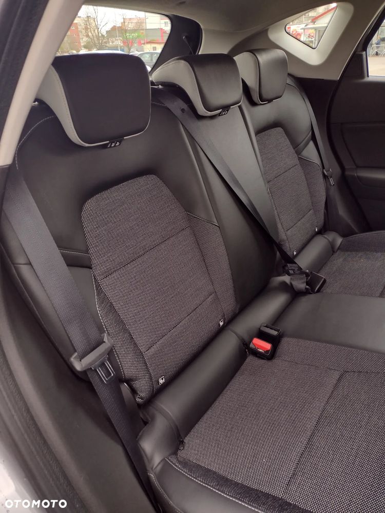 Renault Captur 1.3 TCe Intens EDC - 16