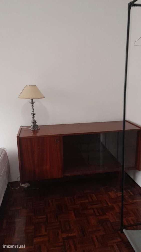 Quarto - localizado em Bairro do Sol Coimbra - Grande imagem: 5/14