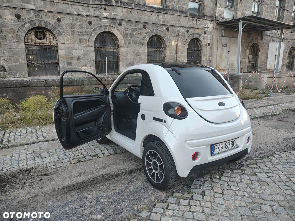 Microcar DUE - 9