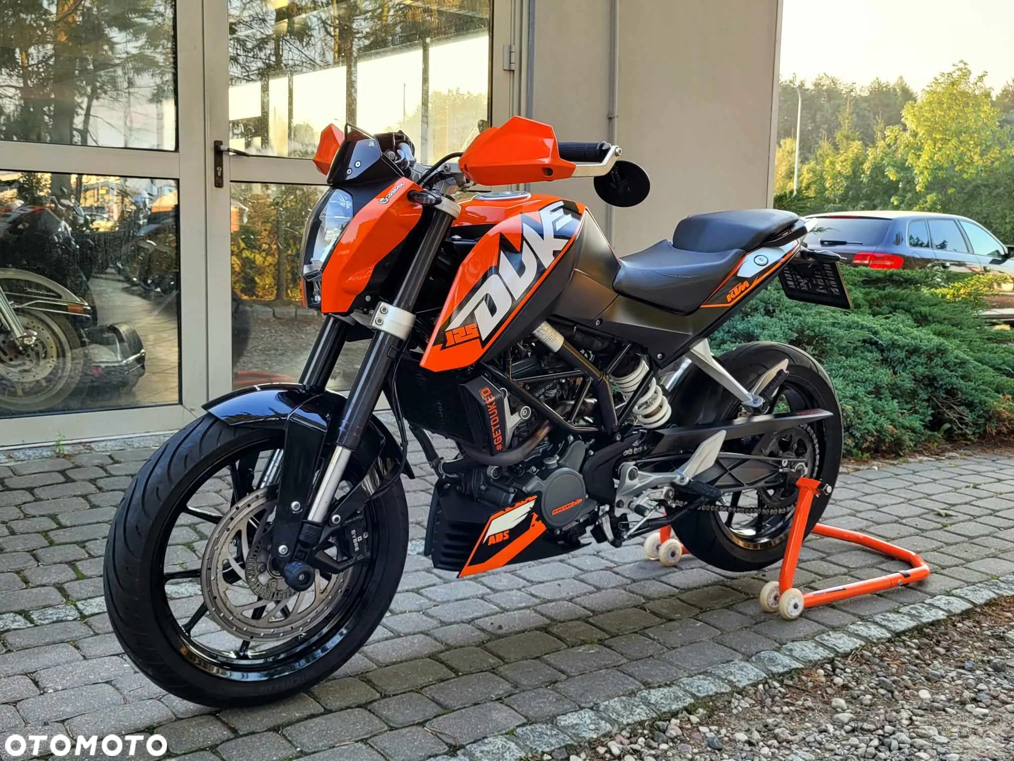 KTM Duke - 17
