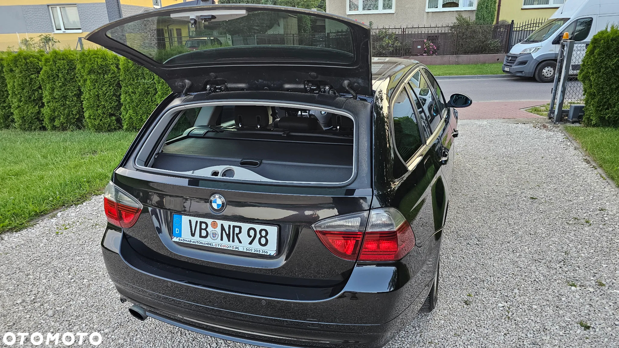 BMW Seria 3 318i - 27