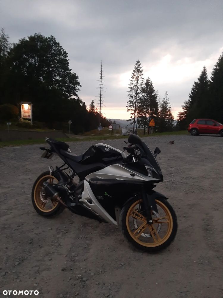Yamaha R125 - 2