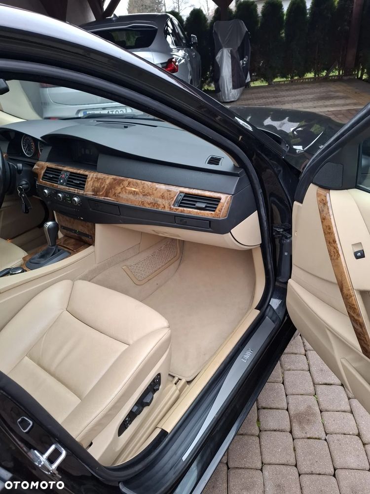 BMW Seria 5 530d - 8