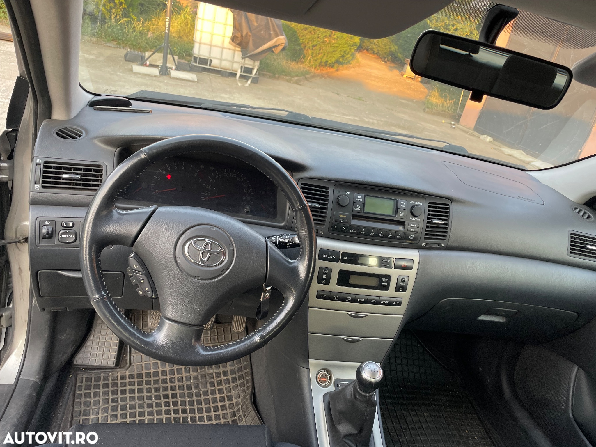 Toyota Corolla 1.8 T-Sport - 13