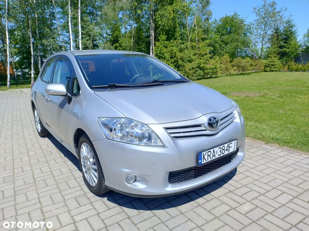 Toyota Auris - 17