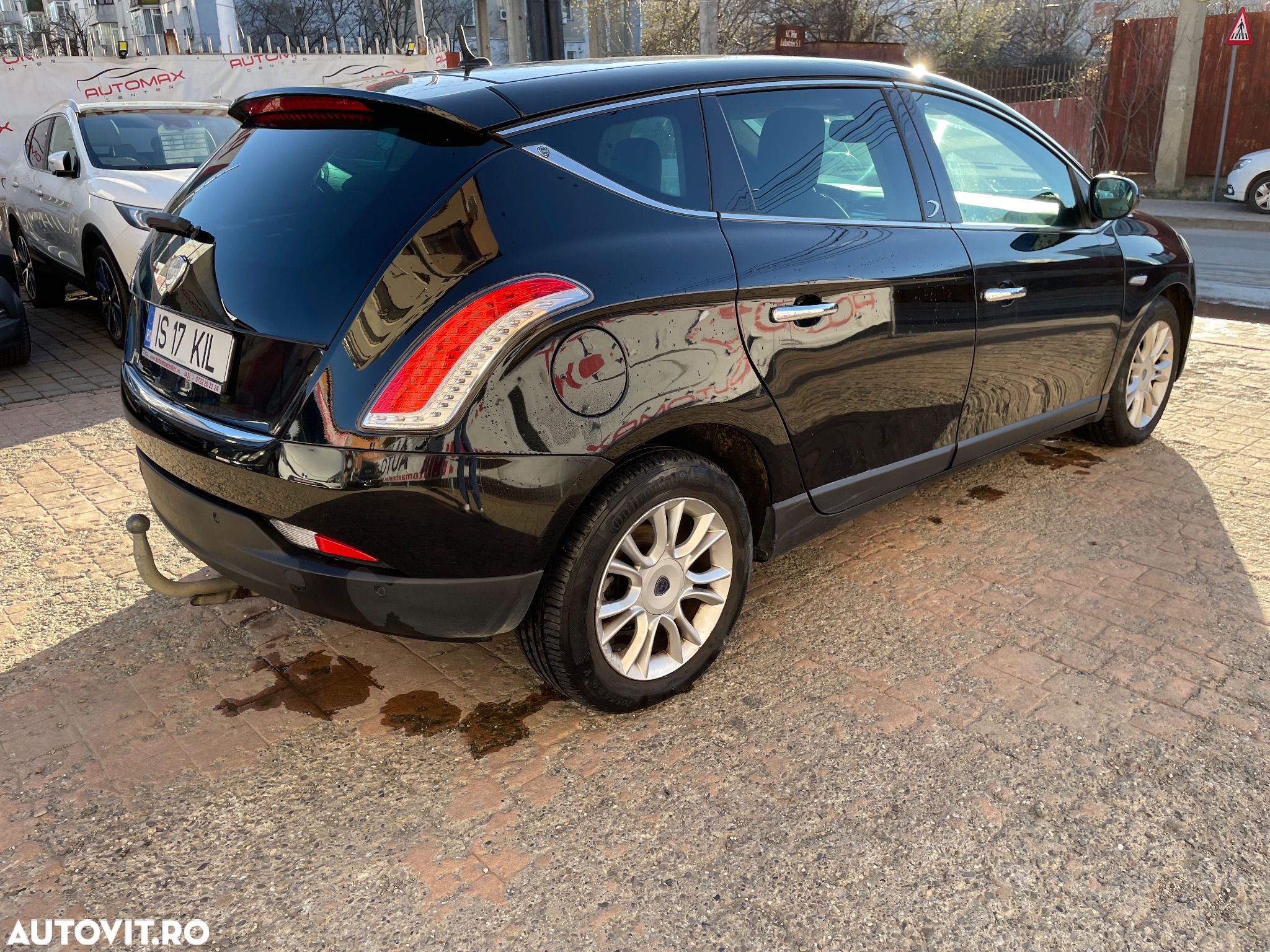 Lancia Delta 1.6 MultiJet Aut. Argento - 4