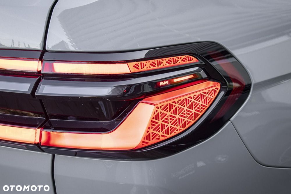 BMW X7 - 13