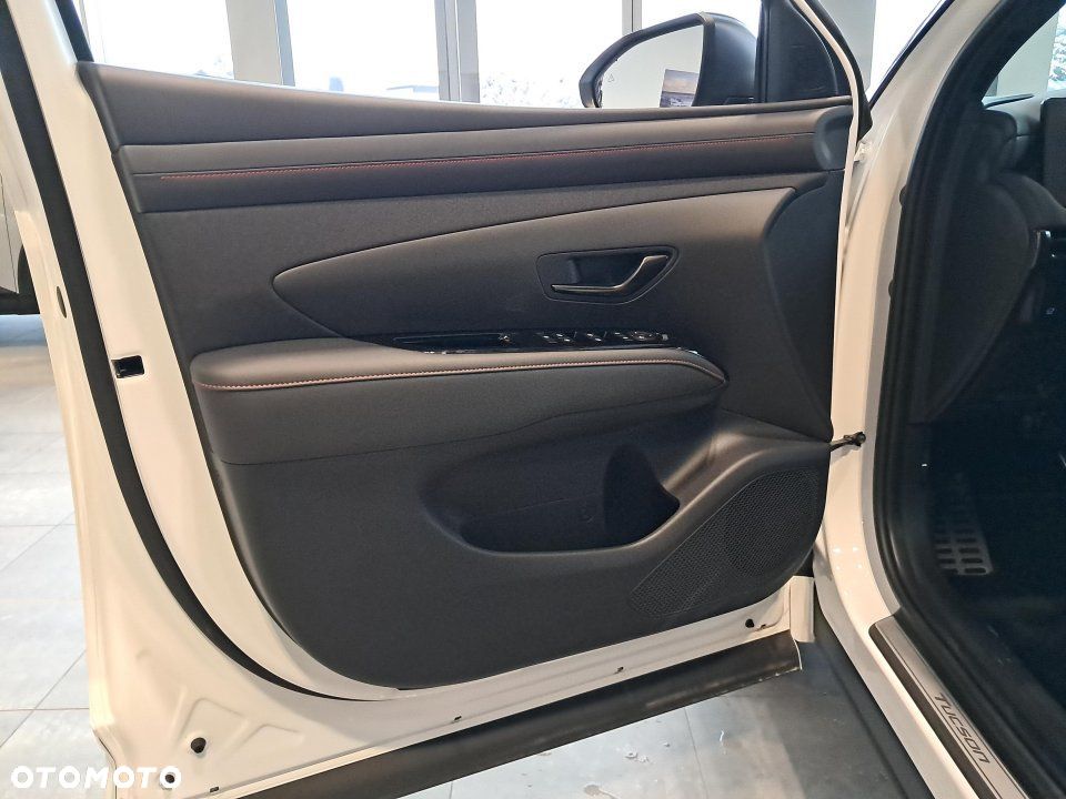 Hyundai Tucson - 12