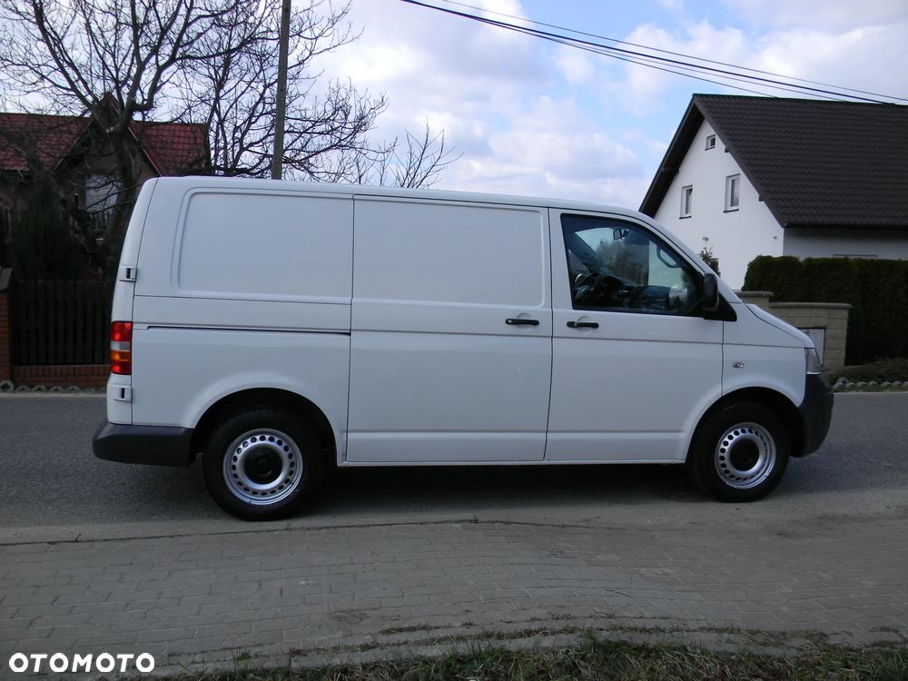 Volkswagen Transporter - 27