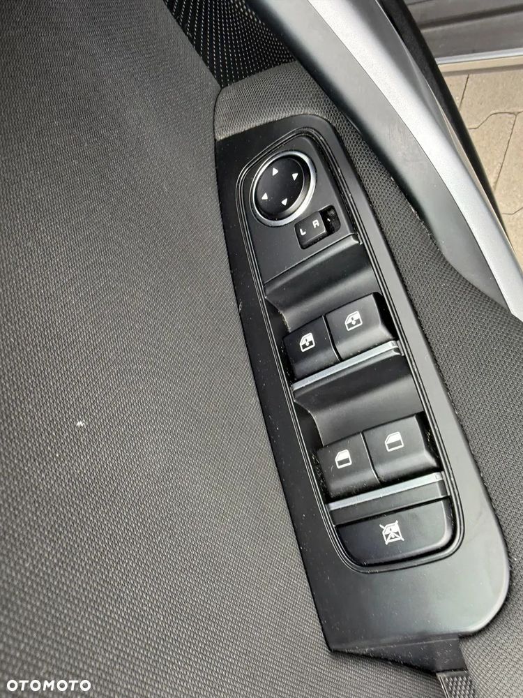Kia XCeed 1.5 T-GDI M DCT - 33