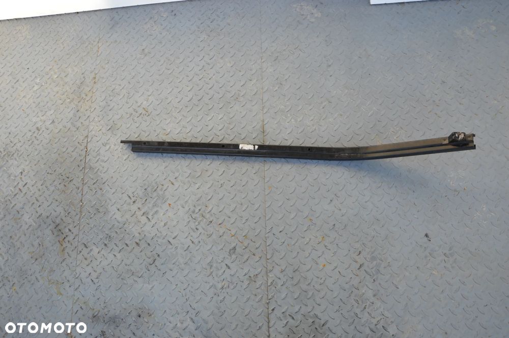 listwa prowadnica drzwi prawa renault trafic vivaro dolna 06r - 3