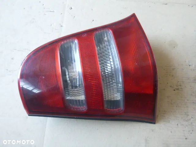 LAMPA LEWY TYŁ PRAWY TYŁ KOMPLET MERCEDES A KLASA W168 - 6