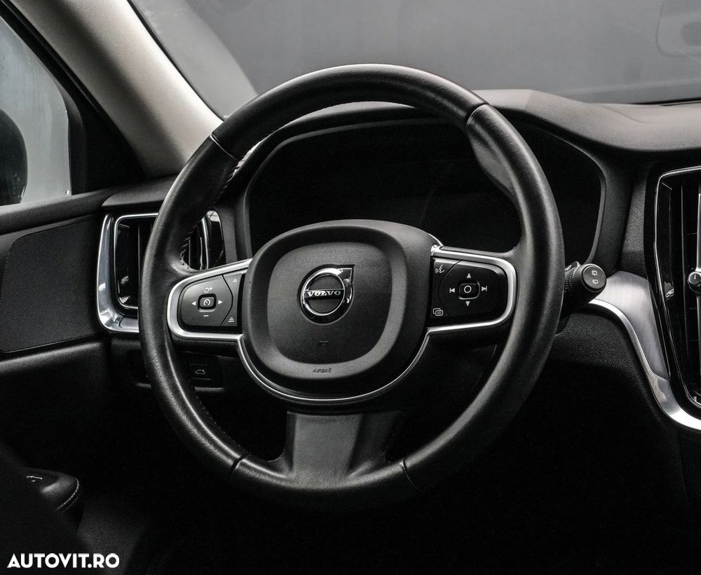 Volvo V60 D3 Base - 18