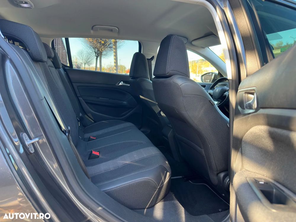 Peugeot 308 PureTech 130 GPF EAT8 Stop & Start Allure - 8