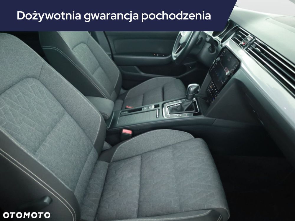 Volkswagen Passat Variant - 9