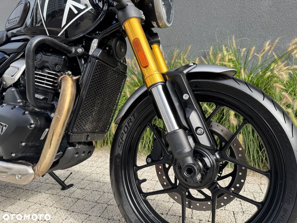 Triumph Street Scrambler - 9