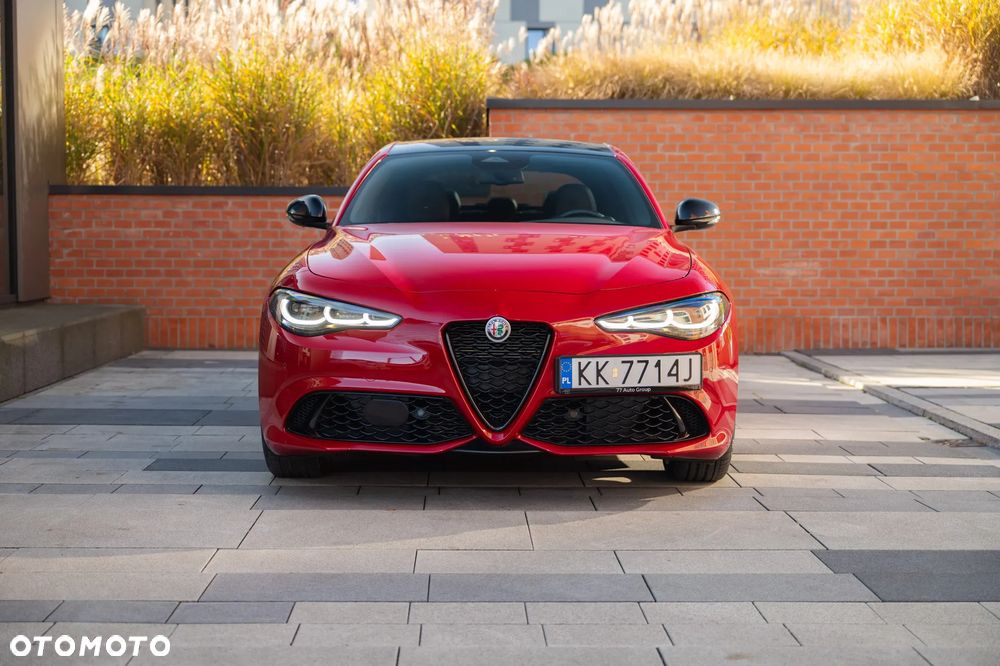 Alfa Romeo Giulia 2.0 Turbo Tributo Italiano Q4 - 6
