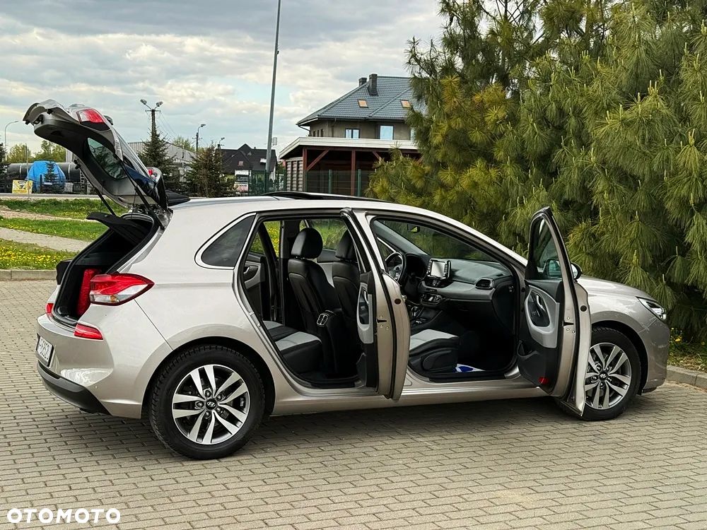 Hyundai i30 1.4 T-GDI DCT Premium - 17