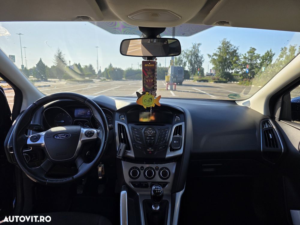 Ford Focus - 7