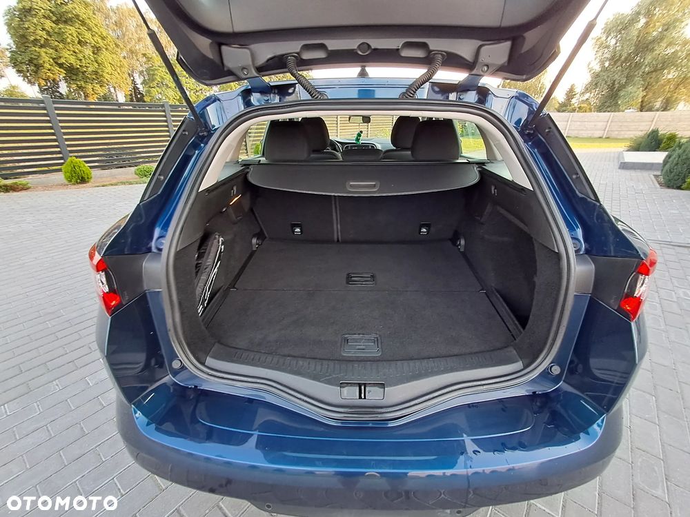 Renault Megane ENERGY TCe 100 LIFE - 22