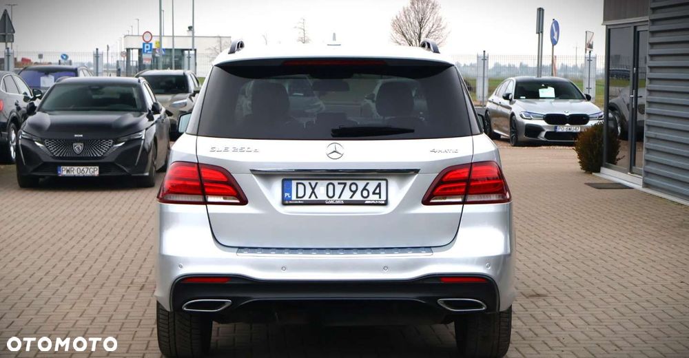 Mercedes-Benz GLE - 7
