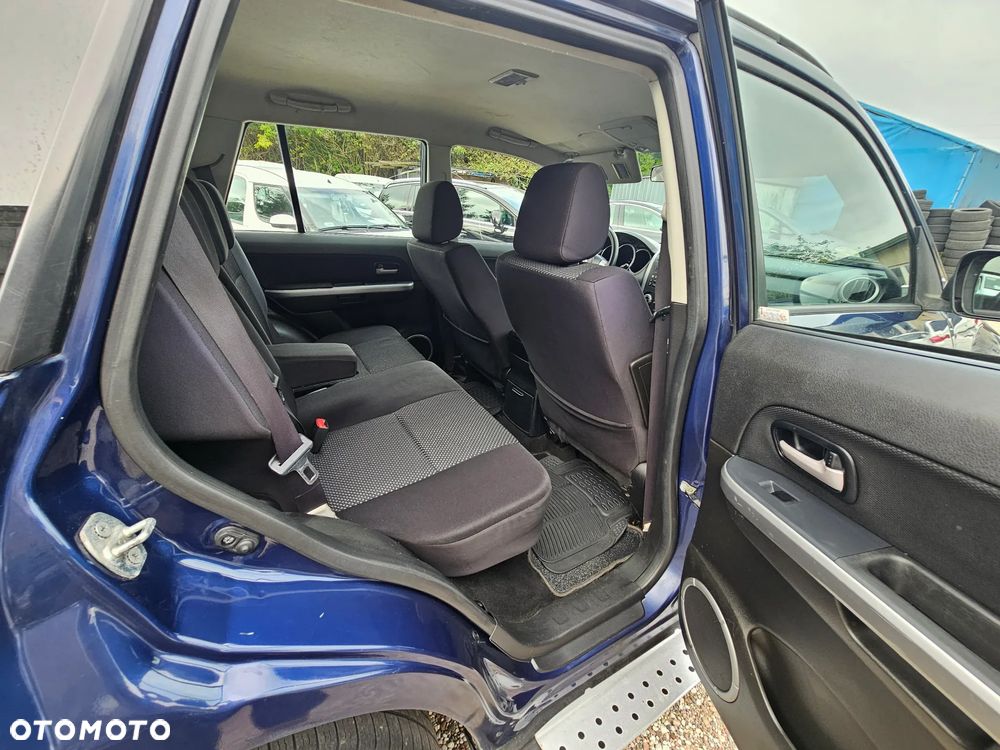 Suzuki Grand Vitara 2.0 Comfort - 6