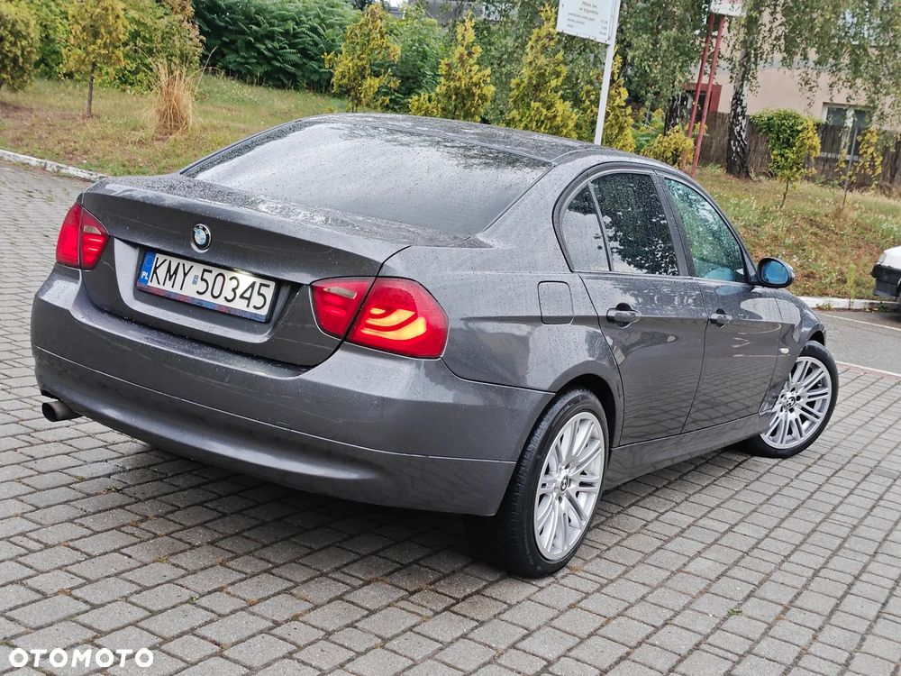 BMW Seria 3 320d DPF - 4