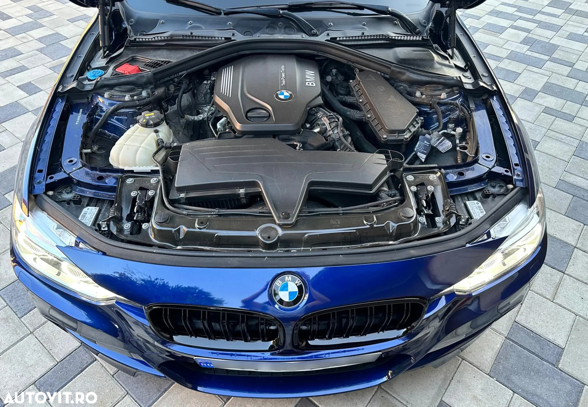 BMW Seria 3 320d Efficient Dynamic Edition Aut. Sport Line - 7