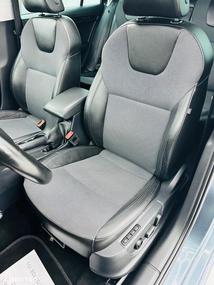 Skoda Octavia 1.6 TDI DSG Ambition - 17