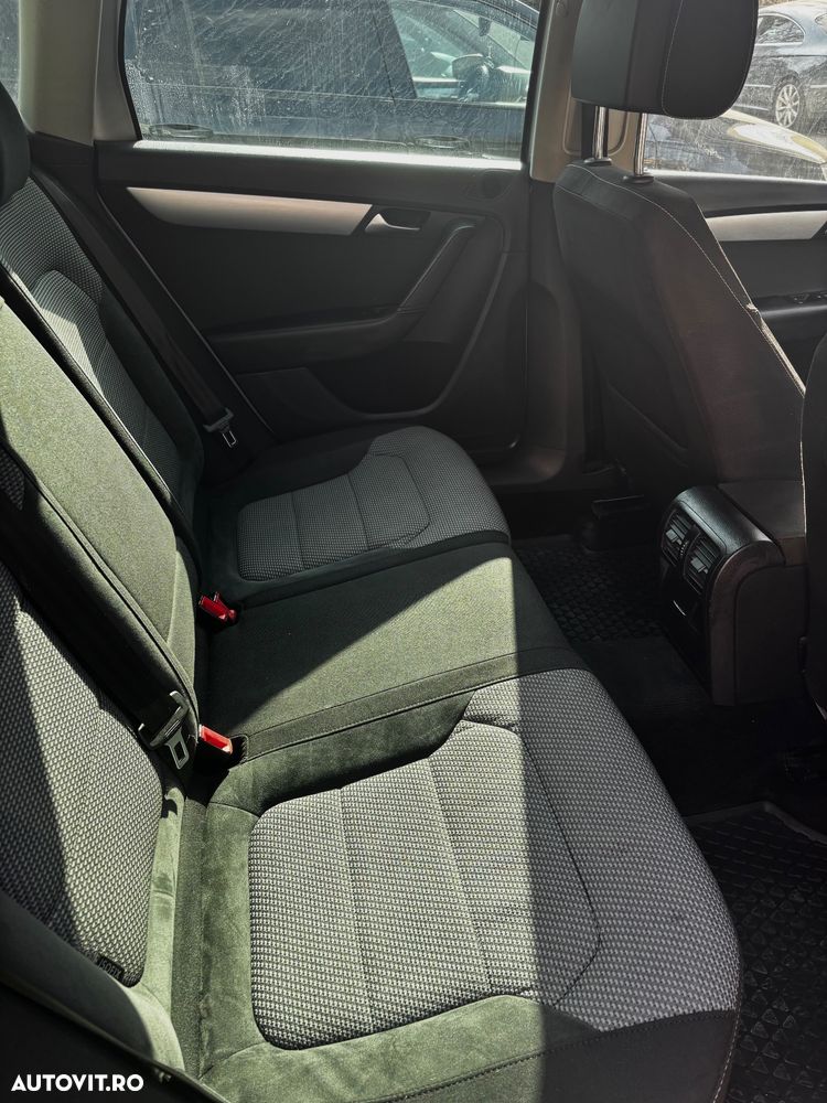 Volkswagen Passat Alltrack 2.0 TDI BMT 4Motion - 10