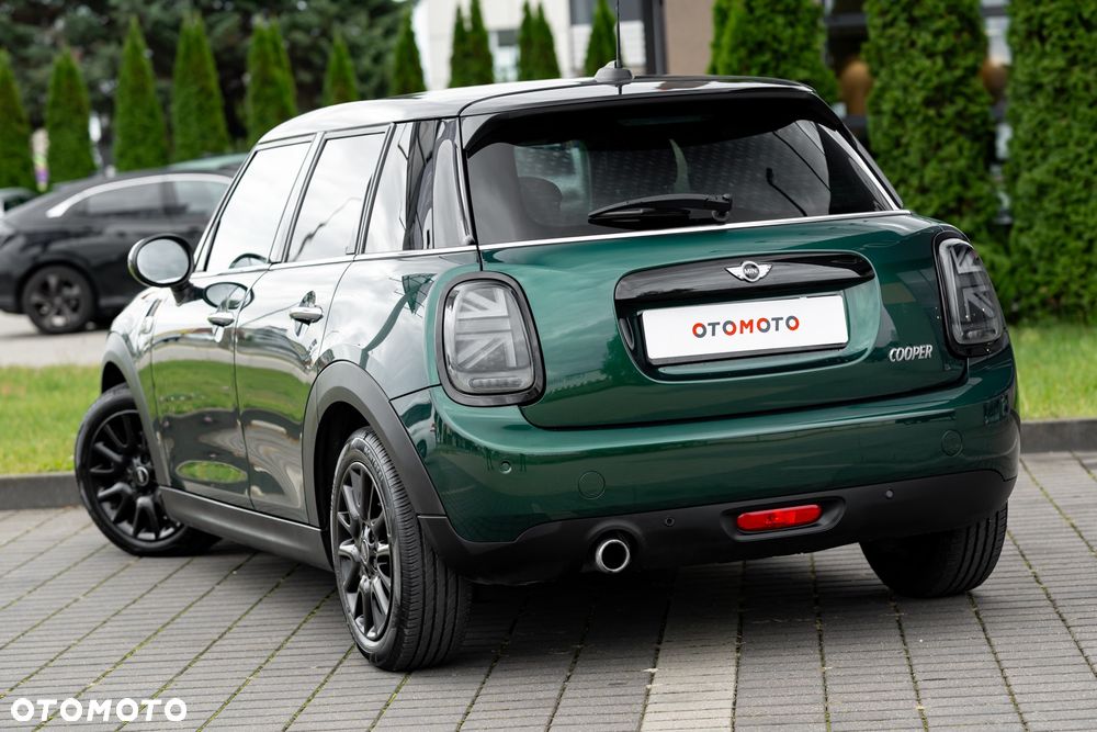 MINI Cooper Standard - 11