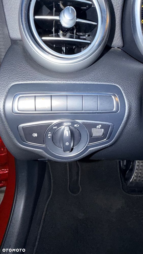 Mercedes-Benz Klasa C 220 d 4MATIC 9G-TRONIC - 22