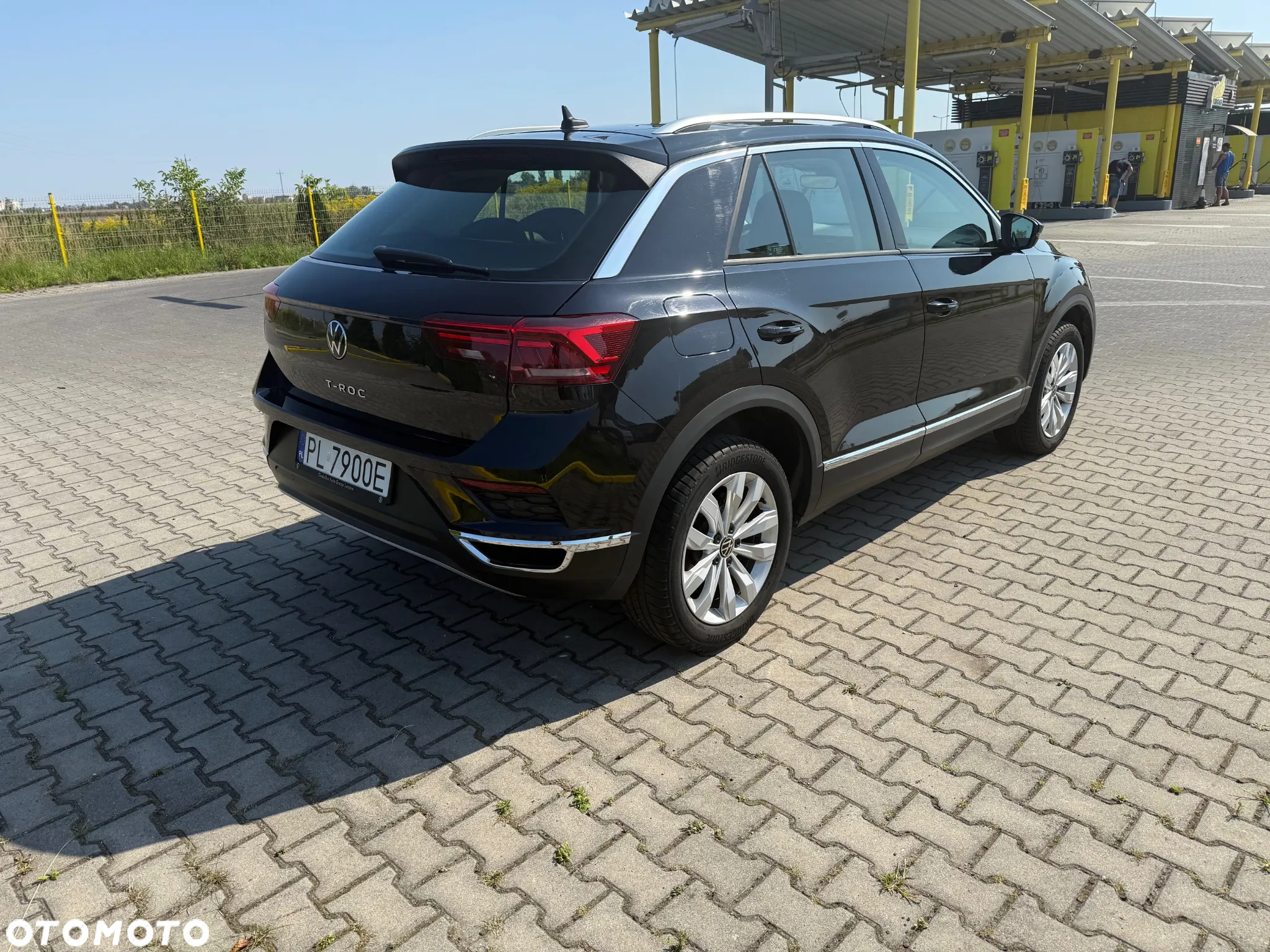 Volkswagen T-Roc - 4