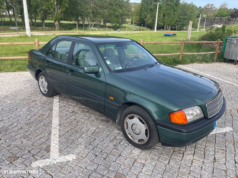 Mercedes-Benz C 220 - 1